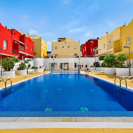 Spacious 3-bedroom With Panoramic Sea Views Callao Salvaje